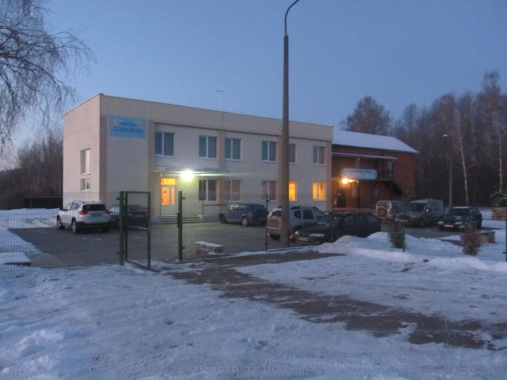 Viesu Maja Ezerkalns 호텔 Krāslava 외부 사진